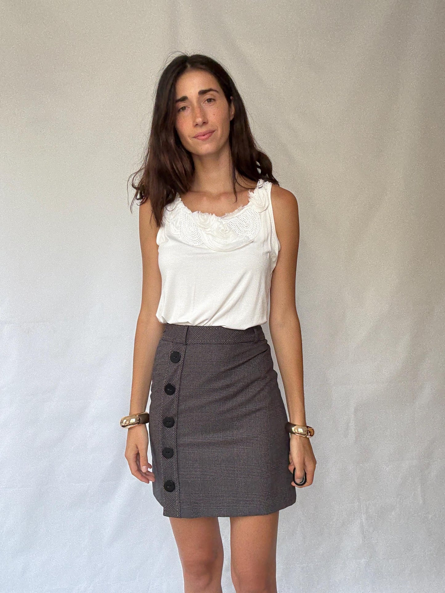 Zendra white camisole top, cotton feel, flowy fit, floral applique neckline, romantic chic, EU 46, casual everyday