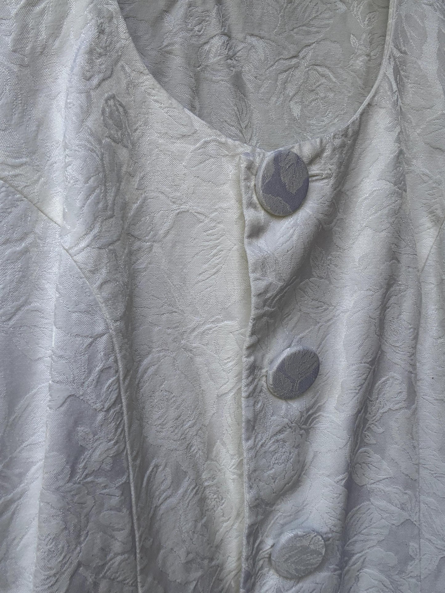 Vintage white blouse, fitted silhouette, floral damask pattern, romantic French aesthetic, Laura Marling, US S, evening wear