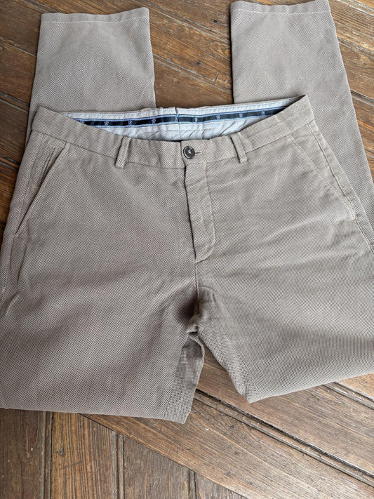 Massimo Dutti beige trousers, cotton feel, slim fit, button closure with zip fly, minimalist chic, US L, versatile casual