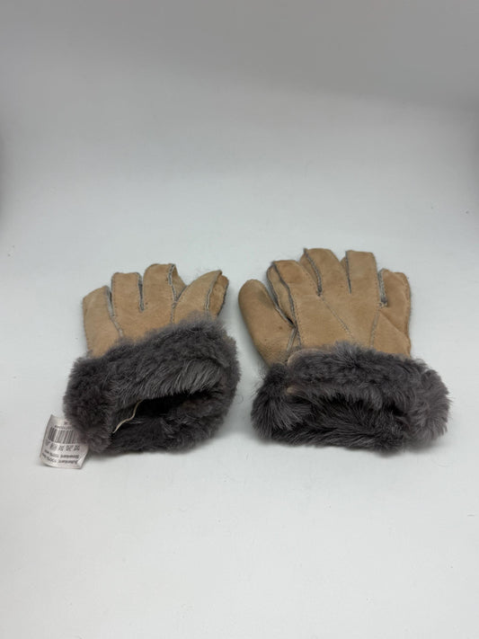 Vintage light brown genuine leather gloves, retro 70s, winter warm mittens