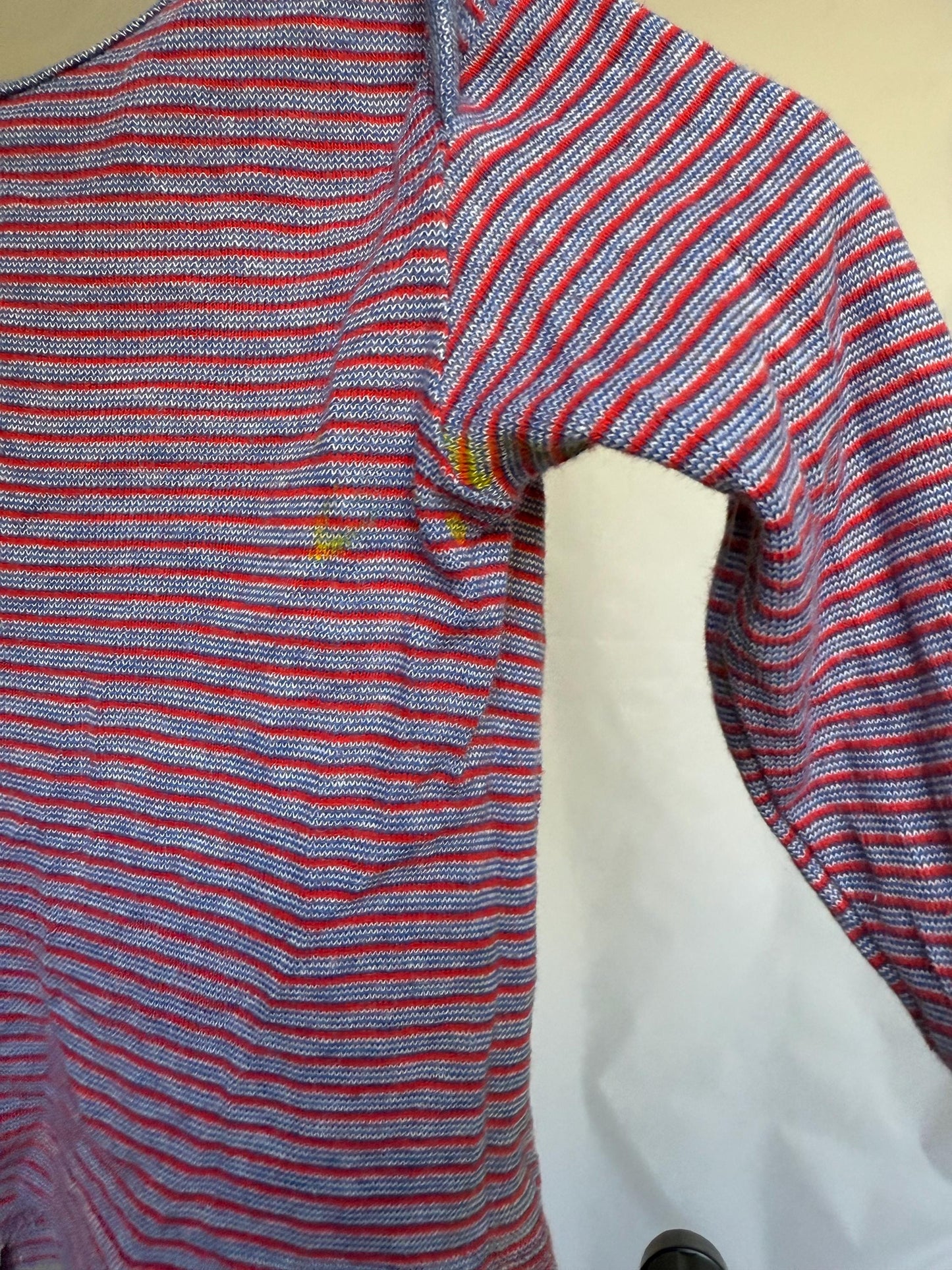 Cosilana blue red striped top, 100% cotton, relaxed fit, crew neckline, narrow stripes, casual vintage, US 3-6 months, everyday comfort