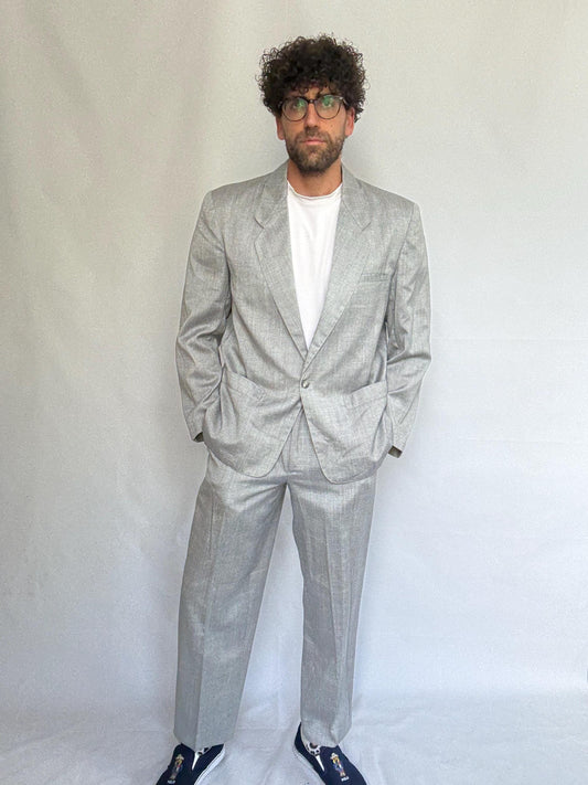 Vintage light gray suit, rough wool feel, classic fit, minimalistic design, vintage 90s, US XL, formal wear