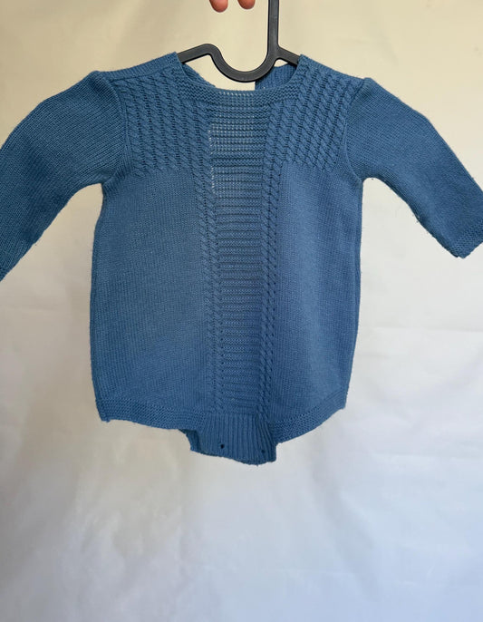 Vintage blue baby bodysuit, 100% dralon, button back, textured knit detail, retro 80s vibe, US 6M, casual playtime