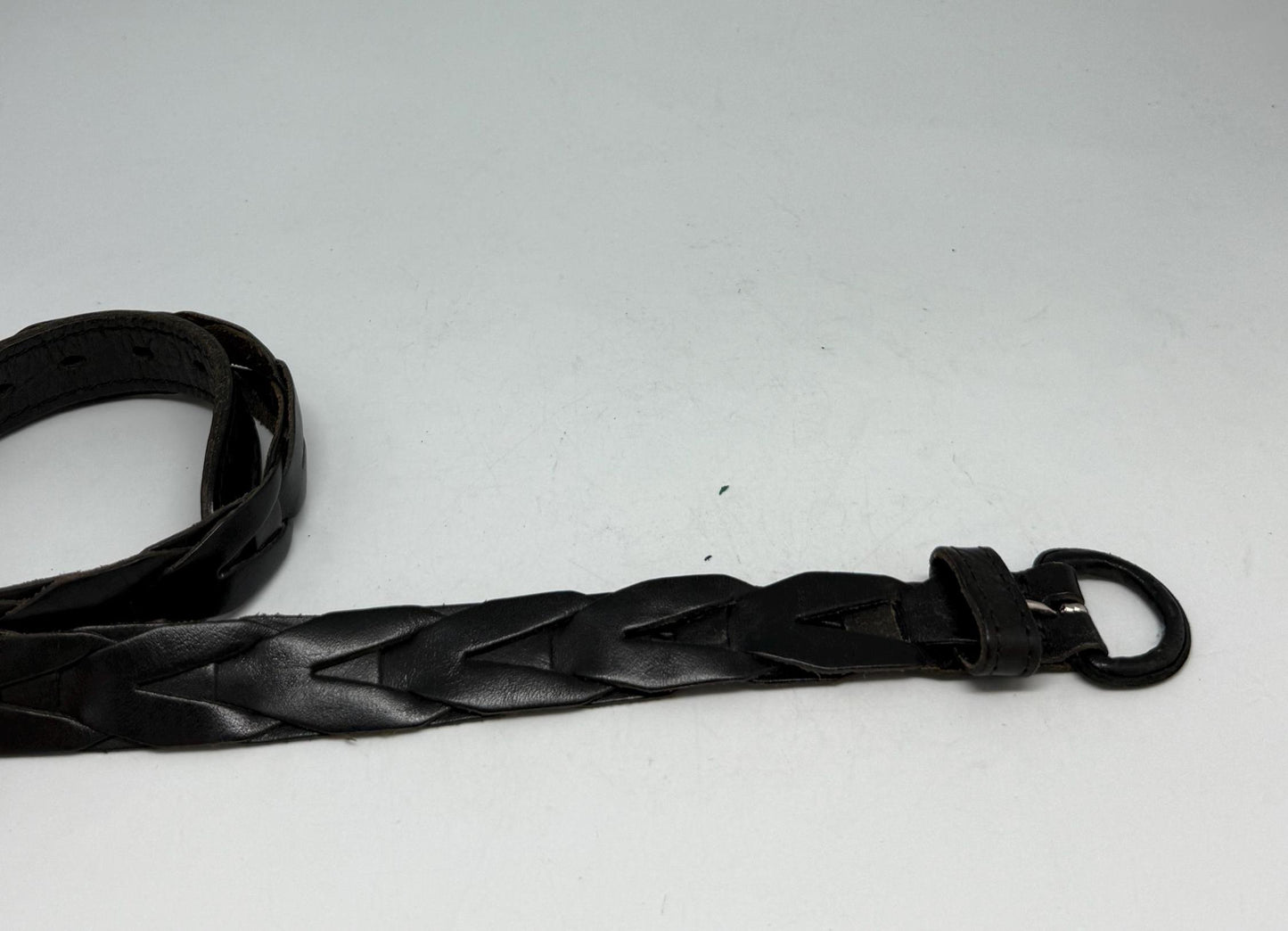 Black braided genuine leather belt,