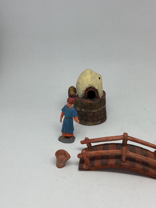 Vintage Painted Nativity Figurine Set — detail