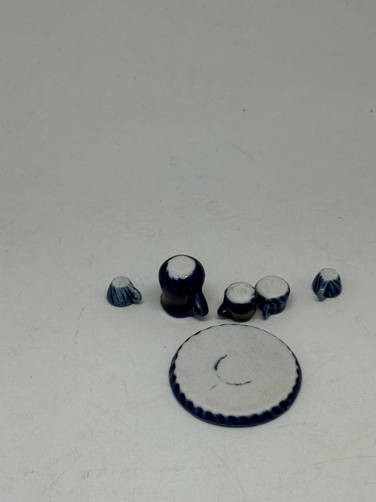 Cobalt Glaze Vintage Ceramic Tea Set — detail