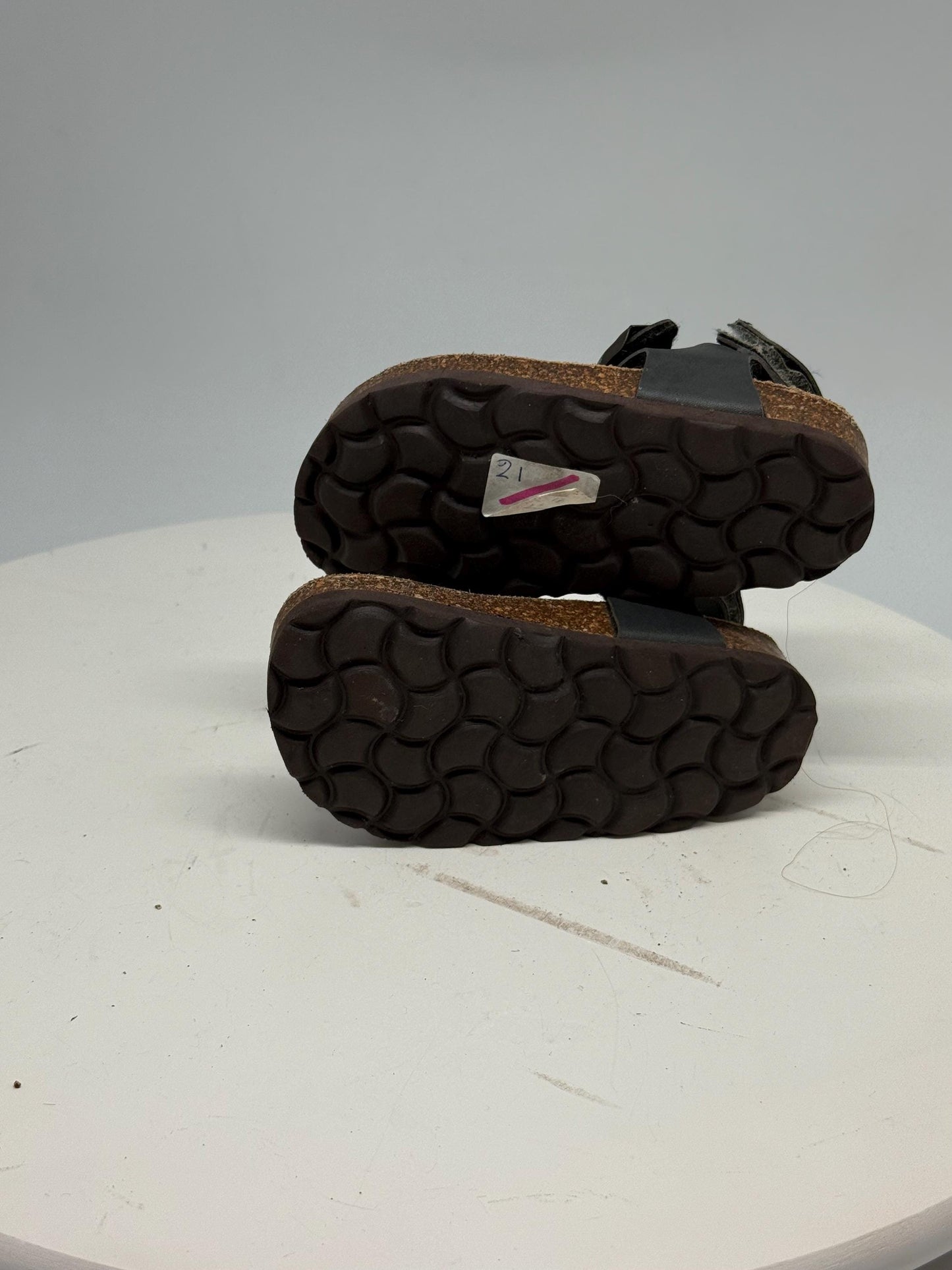 Vintage Black Leather Toddler Sandals — additional view 9