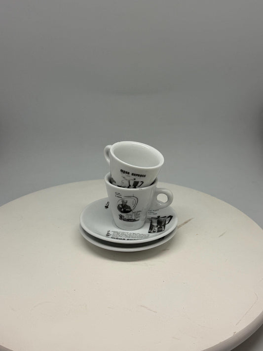 Vintage Bialetti Porcelain Espresso Cups Set — detail