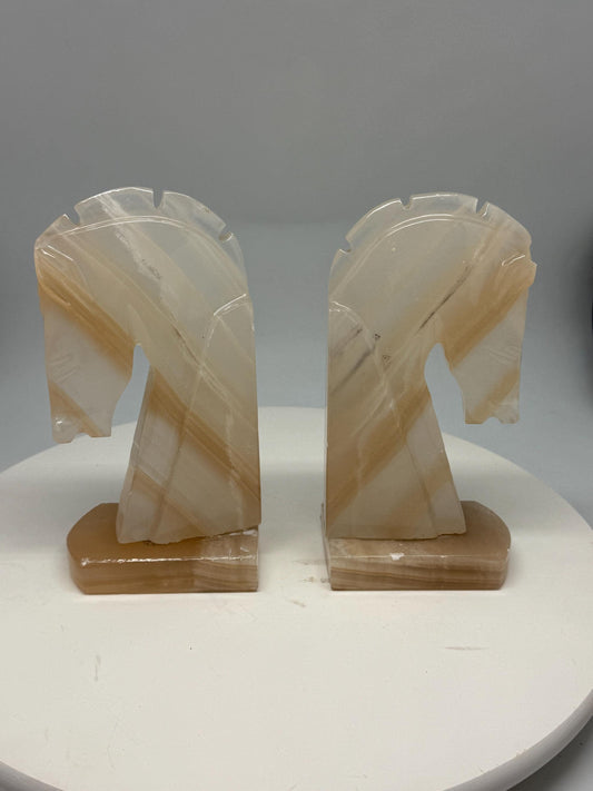 Vintage Onyx Horse Head Bookends — detail
