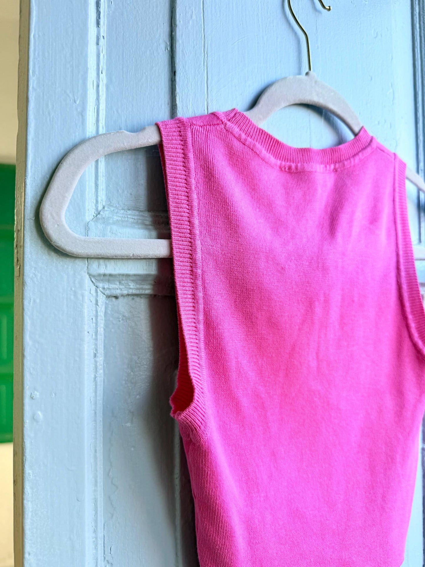 Pink Cropped Tank Top, Y2K Minimal Basic Barbiecore shirt, Soft Girl Fitted Summer Top, XS