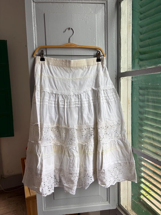 Vintage Cottagecore White Cotton Skirt, Romantic Lace Midi Skirt, Prairie Skirt, Broderie Anglaise Boho Festival Skirt, Cottagecore Clothing