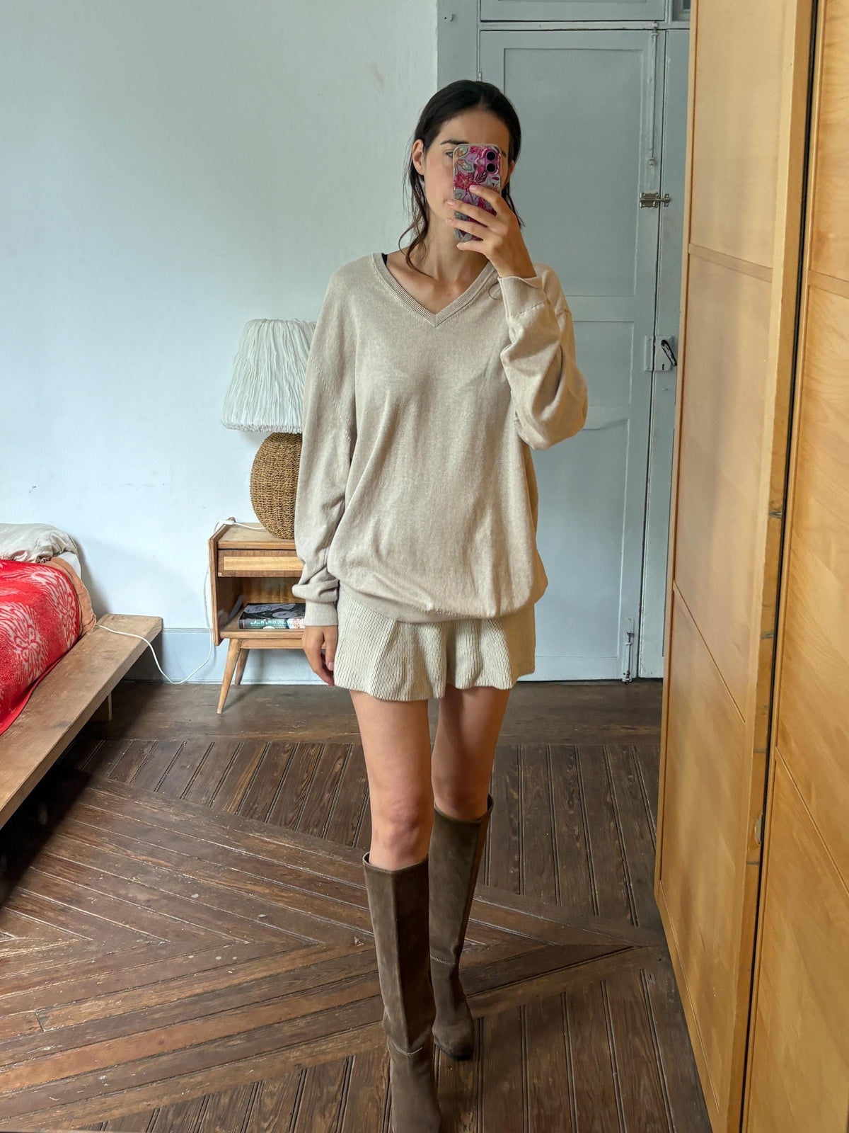 Luxe Beige Cotton Silk Cashmere Jumper | Men’s Oversized V-Neck Knit | Unisex Luxury Sweater