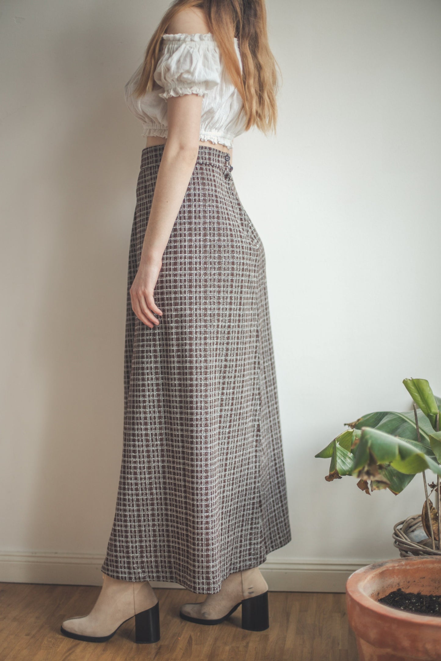 Vintage 70s Checkered Silver Lurex Maxi Skirt - Dark Academia Fashion – High Waist A-Line Disco Skirt – Retro Formal Event or Party Wear