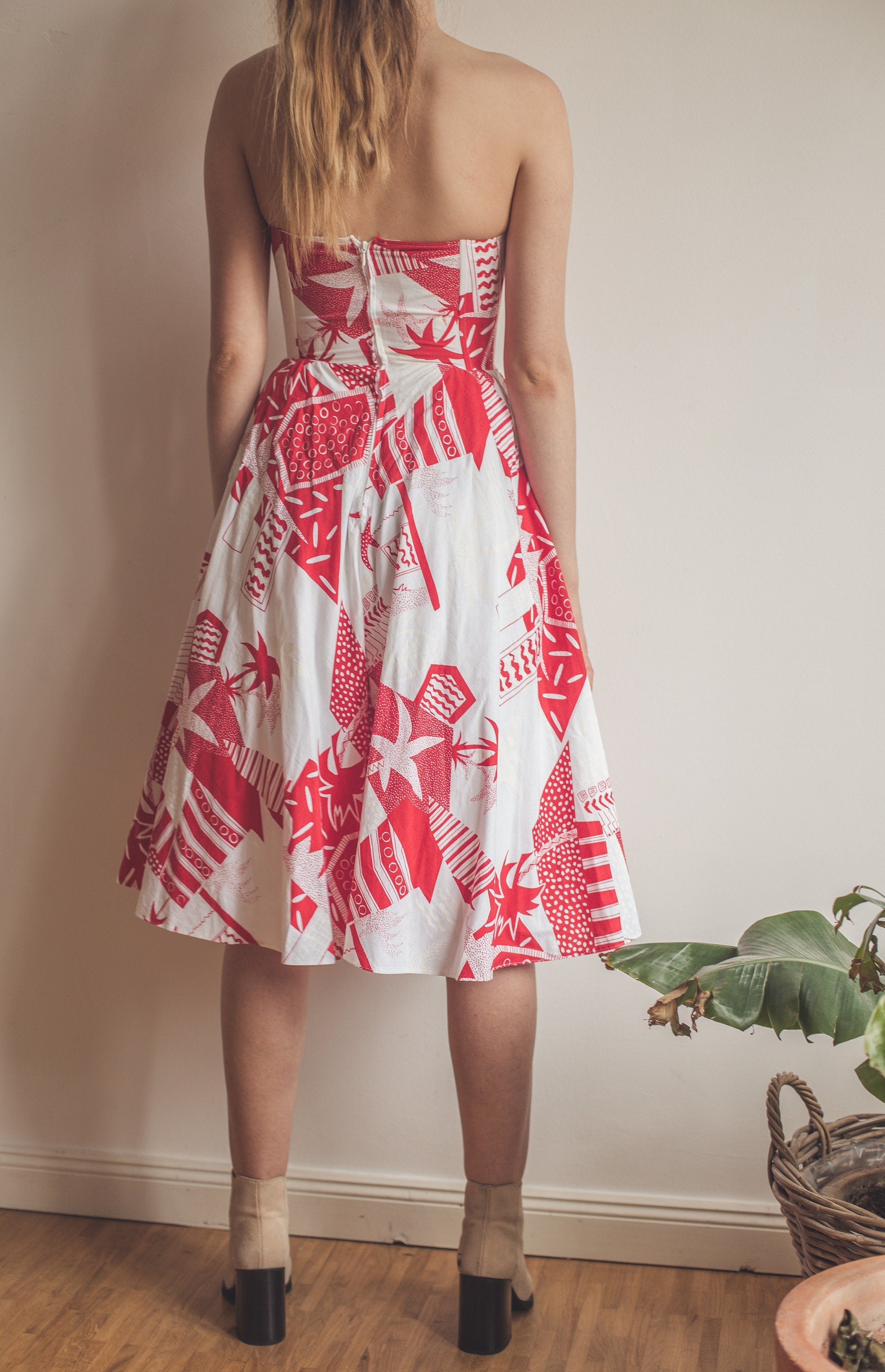 Vintage 80s Rockabilly Dress Red & White Sweetheart Neckline Prom Party Deadstock Summer