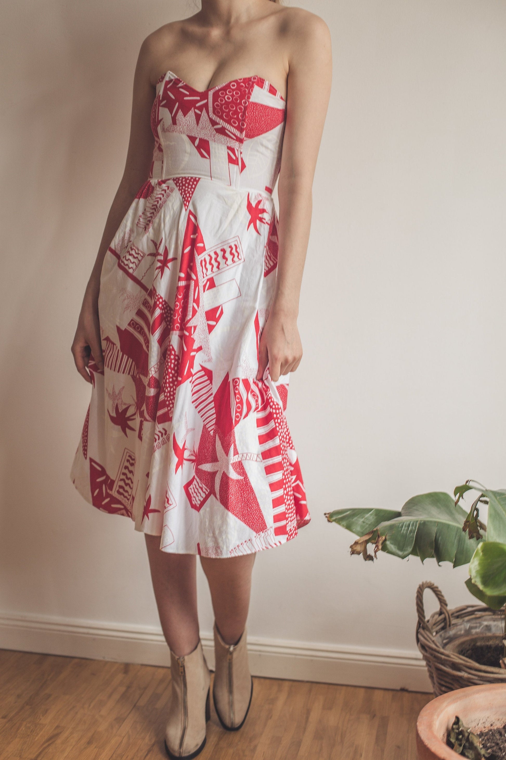 Vintage 80s Rockabilly Dress Red & White Sweetheart Neckline Prom Party Deadstock Summer