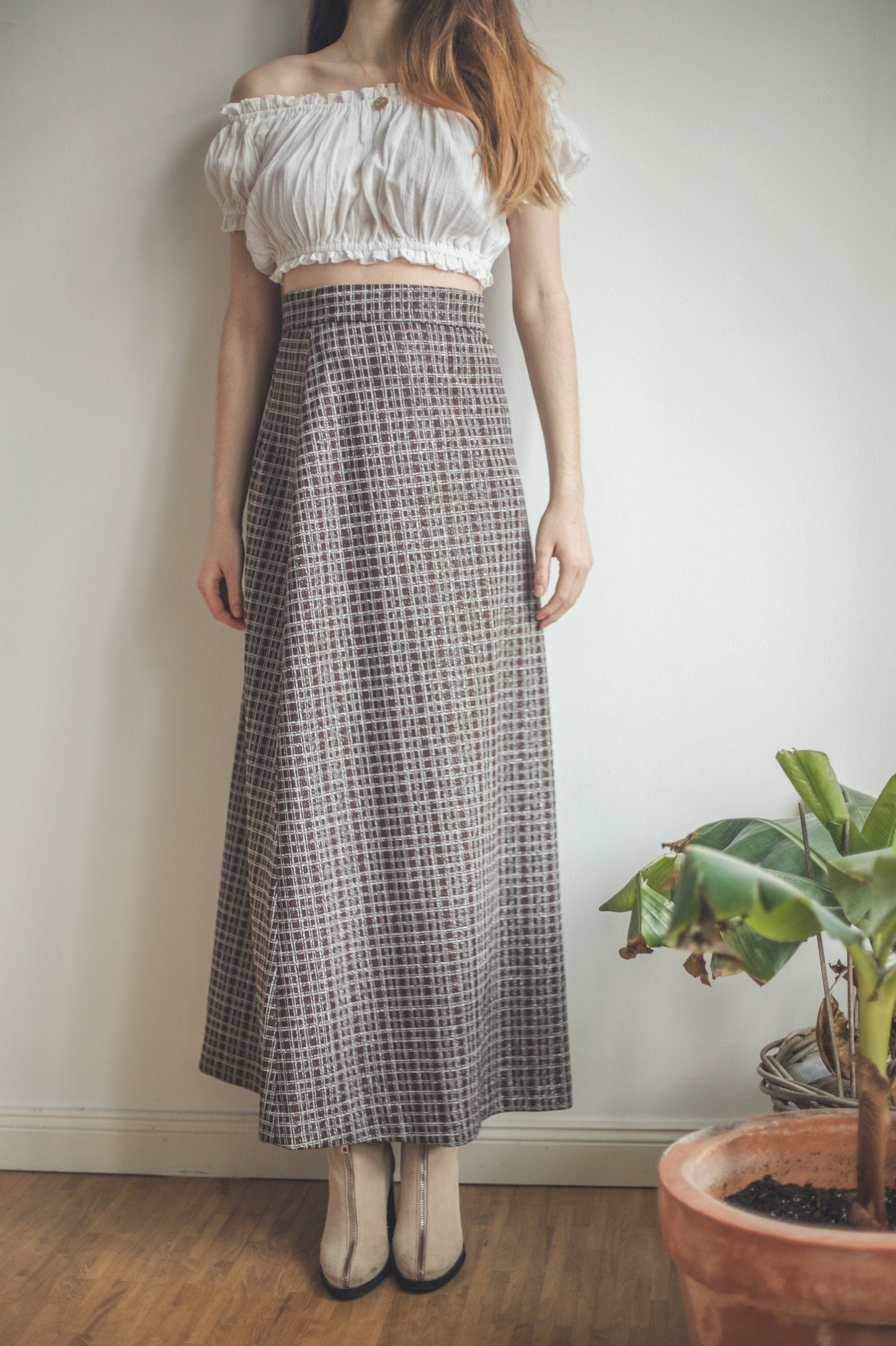 Vintage 70s Checkered Silver Lurex Maxi Skirt - Dark Academia Fashion – High Waist A-Line Disco Skirt – Retro Formal Event or Party Wear