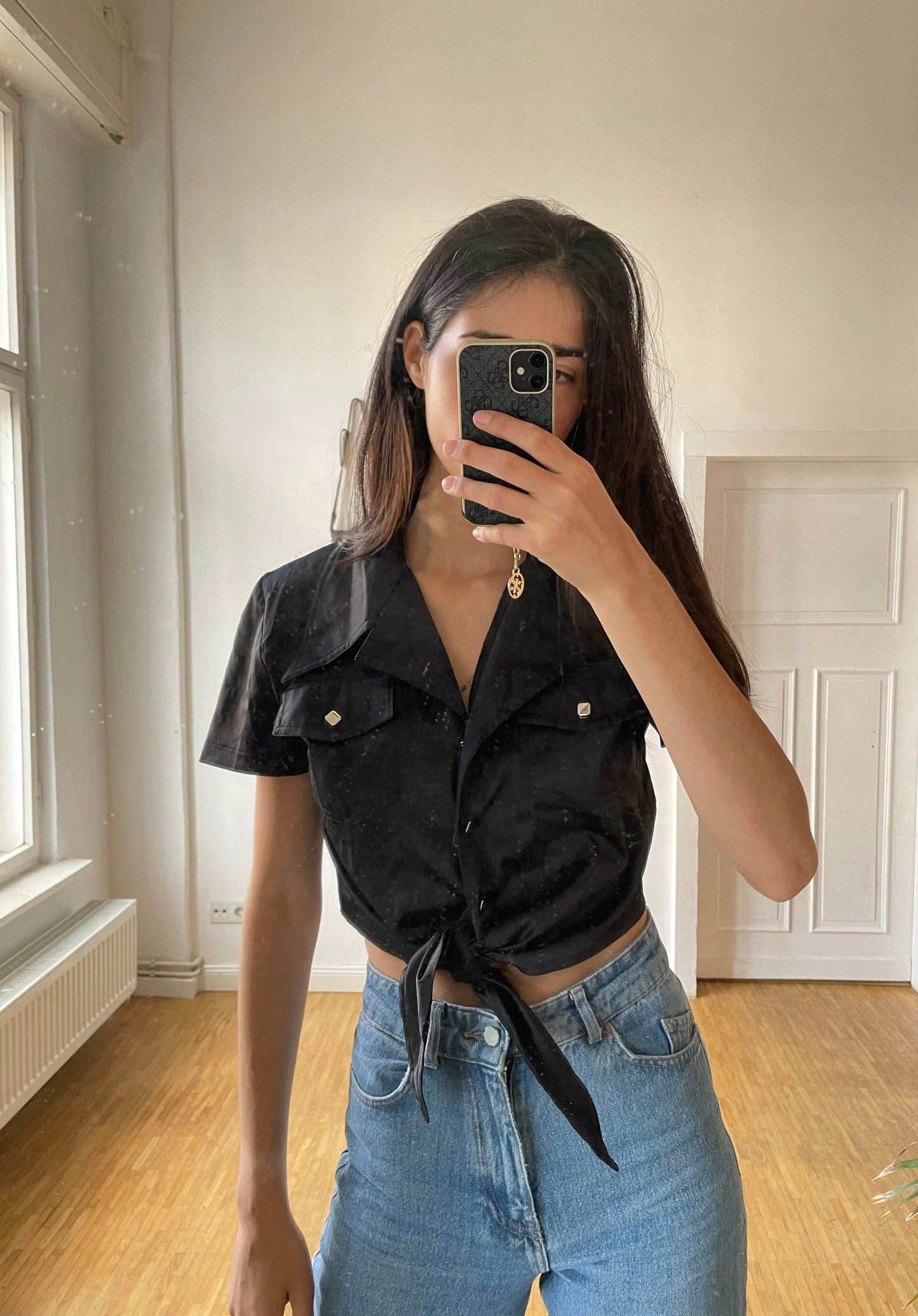 Italian Vintage Black Cropped Blouse — additional view 5