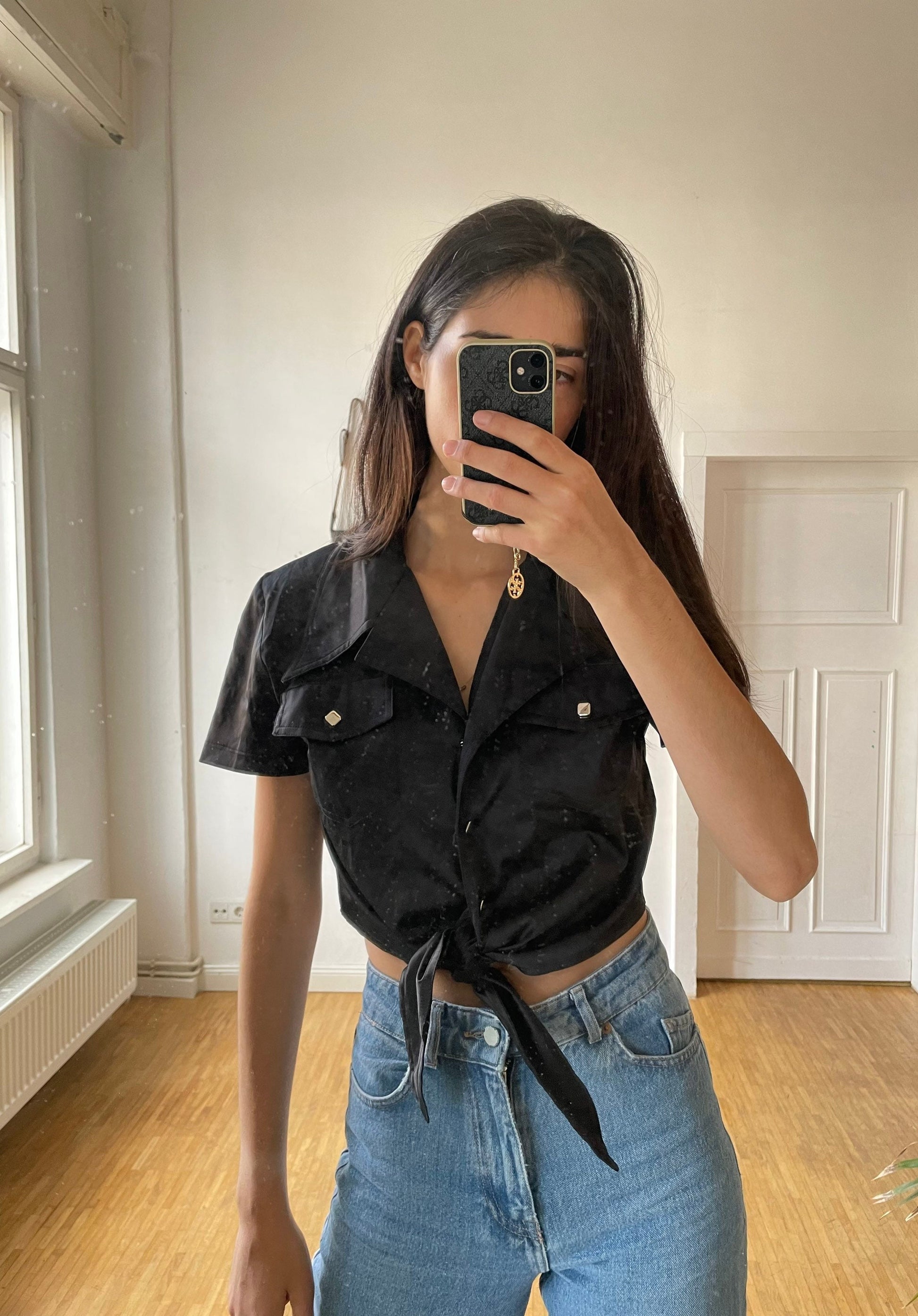 Italian Vintage Black Cropped Blouse — additional view 5