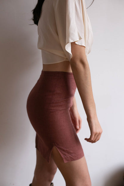 Bordeaux 90s Retro Pencil Skirt — detail