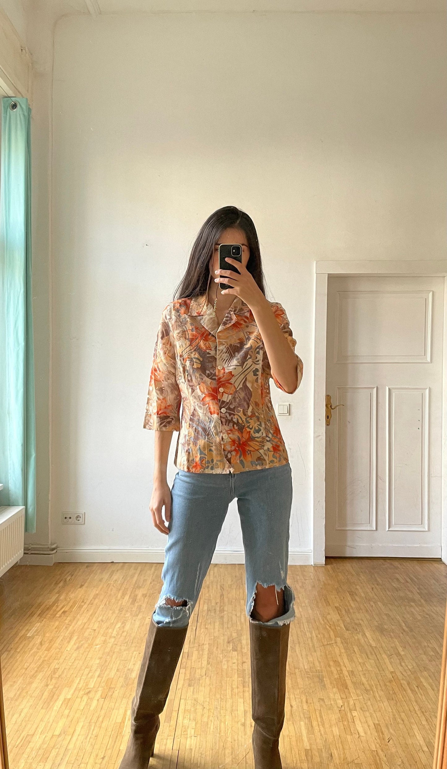 Retro woman vintage Floral Short sleeve Blouse - Retro women's shirt, Oversized summer blouse, Orange and yellow abstract pattern top, M - L