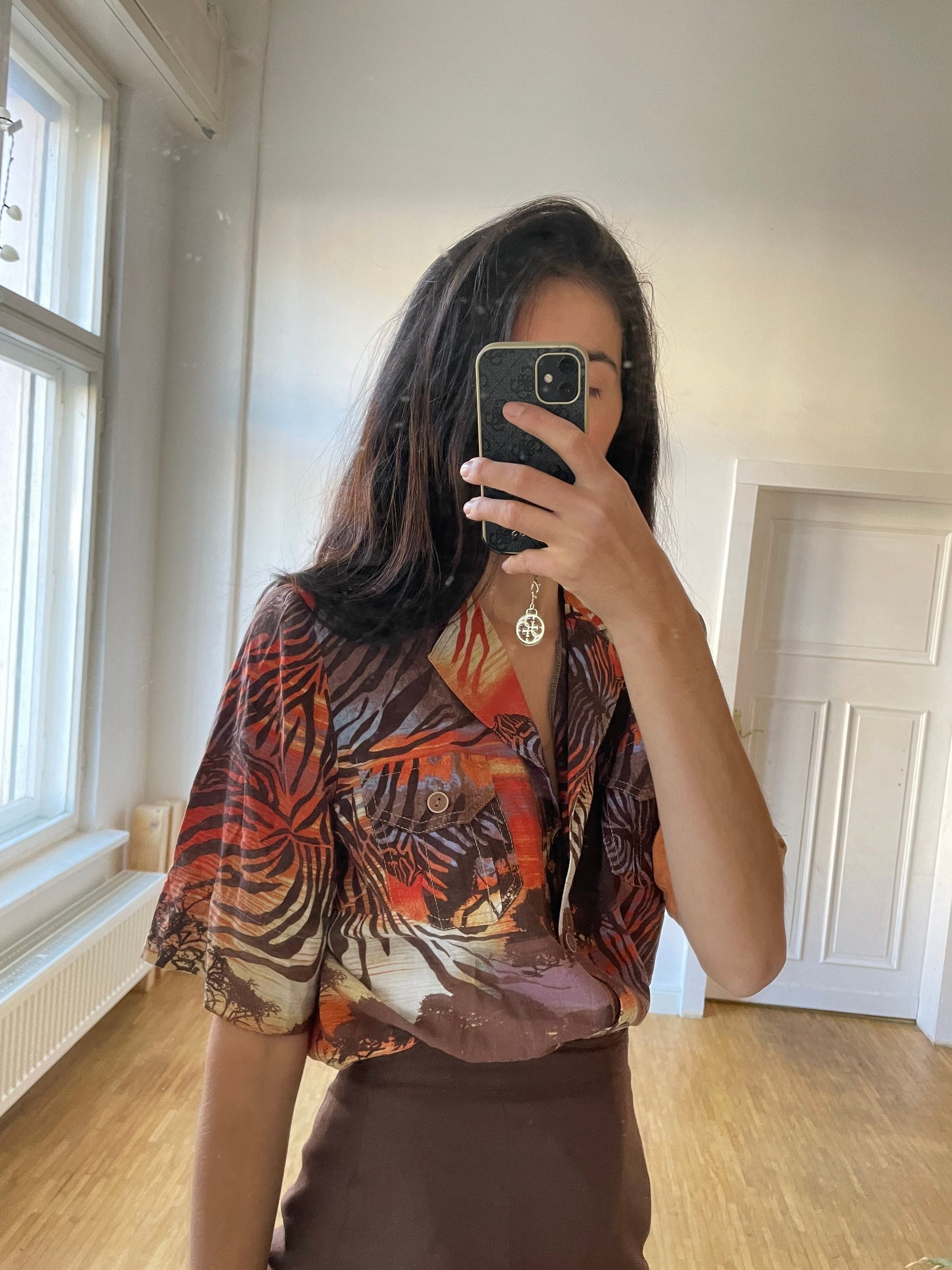 Vintage Safari Button Down Shirt for Women, Burnt Orange Tropical Print Blouse, Linen Cotton Blend Summer Top with Pockets,Tie-Up or Tuck In