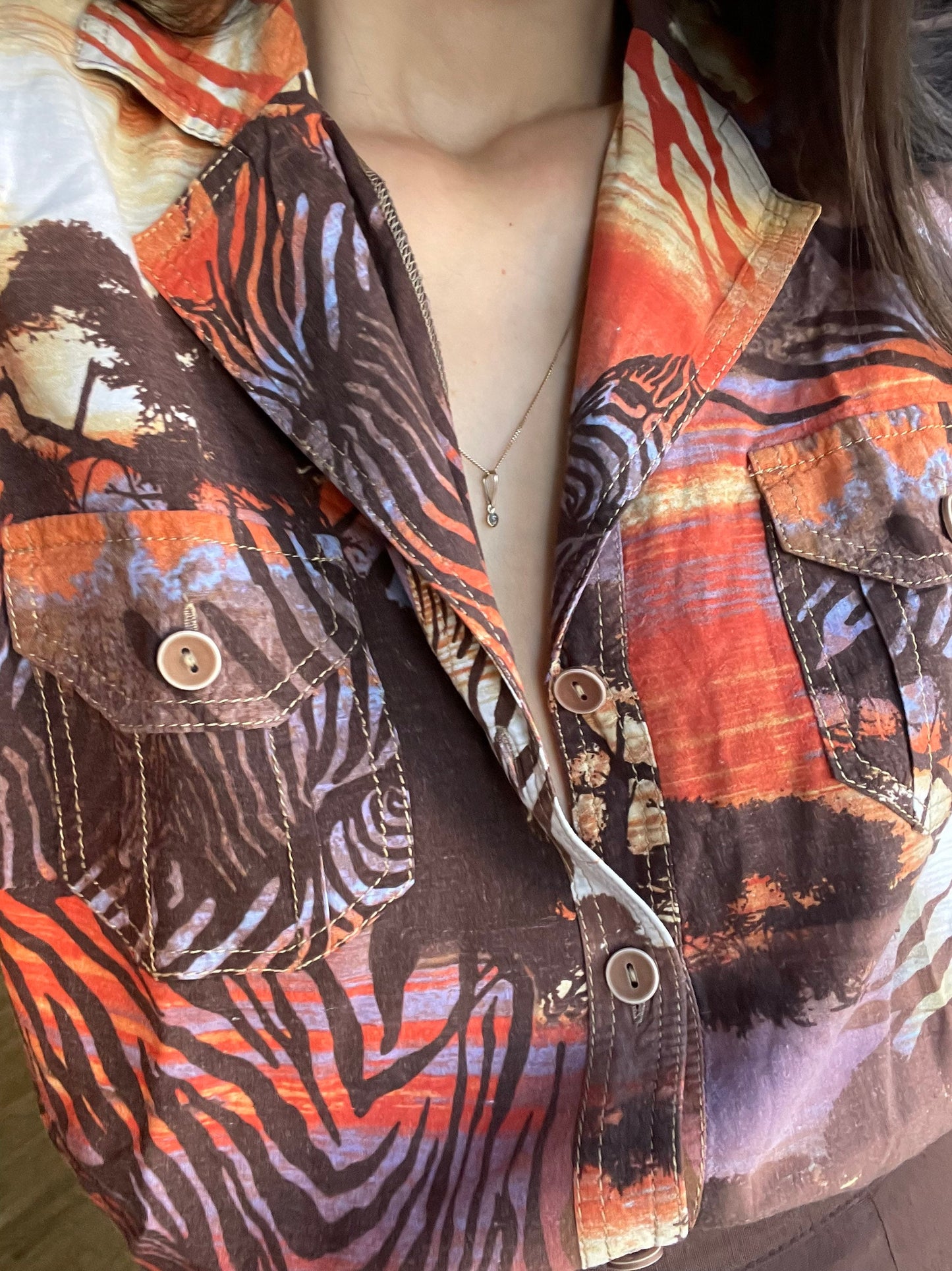 Vintage Safari Button Down Shirt for Women, Burnt Orange Tropical Print Blouse, Linen Cotton Blend Summer Top with Pockets,Tie-Up or Tuck In