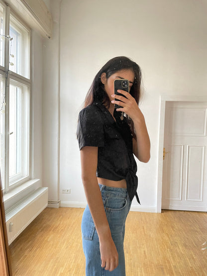 Italian Vintage Black Cropped Blouse — back view