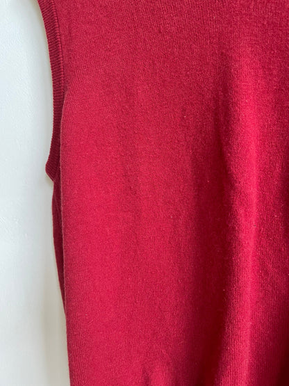 Vintage Red Wool Burberry Pullover — additional view 9