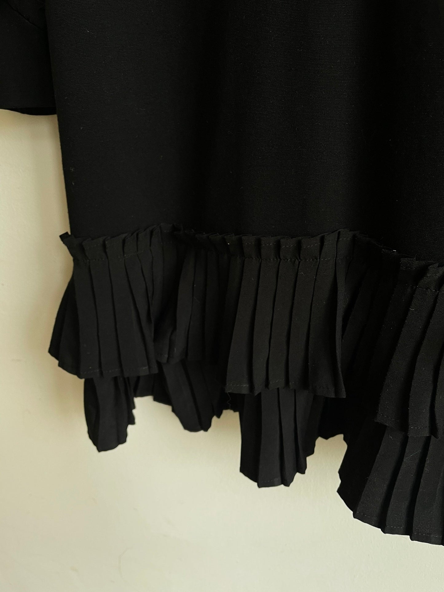 Vintage black ruffle dress with long sleeves, Mini summer dress,