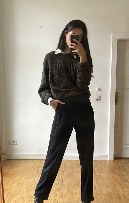 Dark Academia Vintage Outfit Bundle — back view