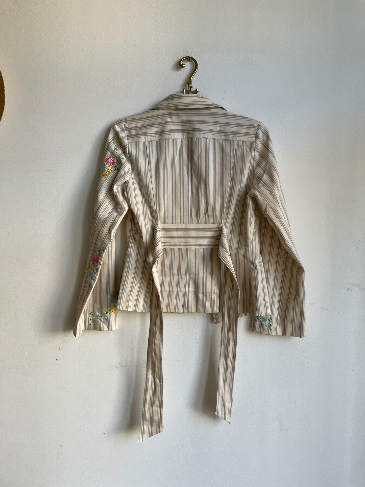 Diane von Furstenberg summer blazer jacket, Striped designer jacket with floral embroidering, Spring designer jacket