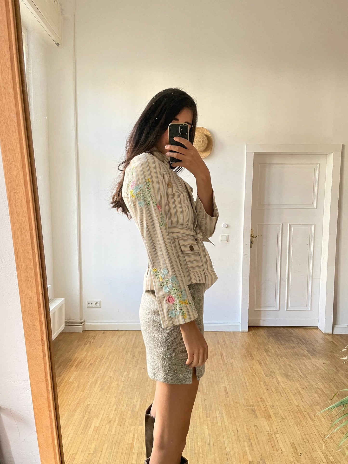 Diane von Furstenberg summer blazer jacket, Striped designer jacket with floral embroidering, Spring designer jacket