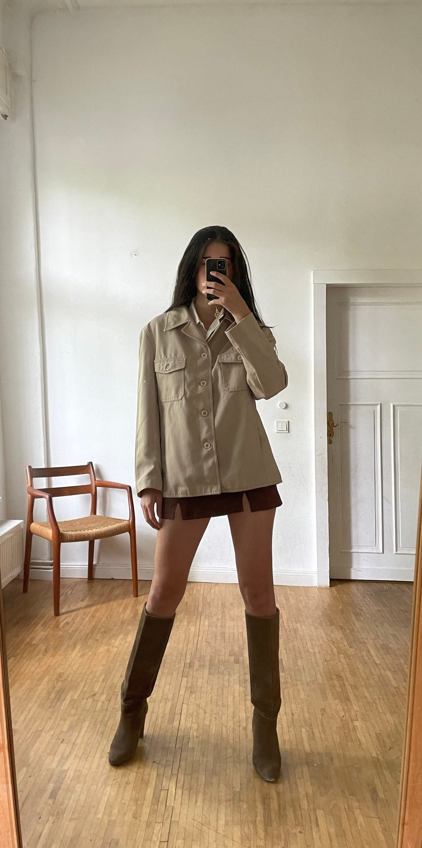 Vintage Mens Beige Jacket, Modern Cut, Lightweight Summer Blazer, Casual, Dark Academia Style, Oversized Fit, Trendy Wardrobe Essential