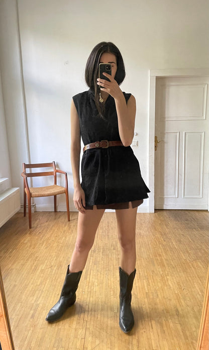 Dark Academia Black Waistcoat — detail