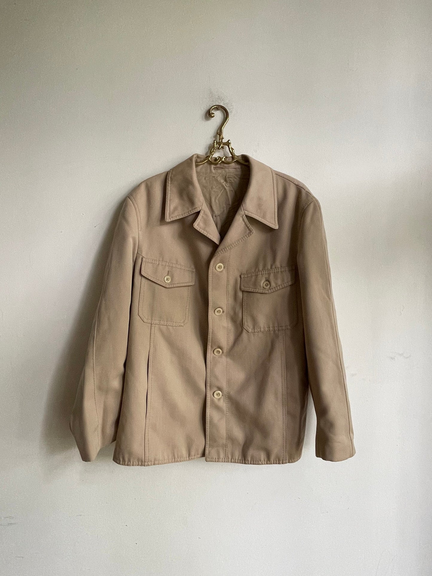 Vintage Mens Beige Jacket, Modern Cut, Lightweight Summer Blazer, Casual, Dark Academia Style, Oversized Fit, Trendy Wardrobe Essential