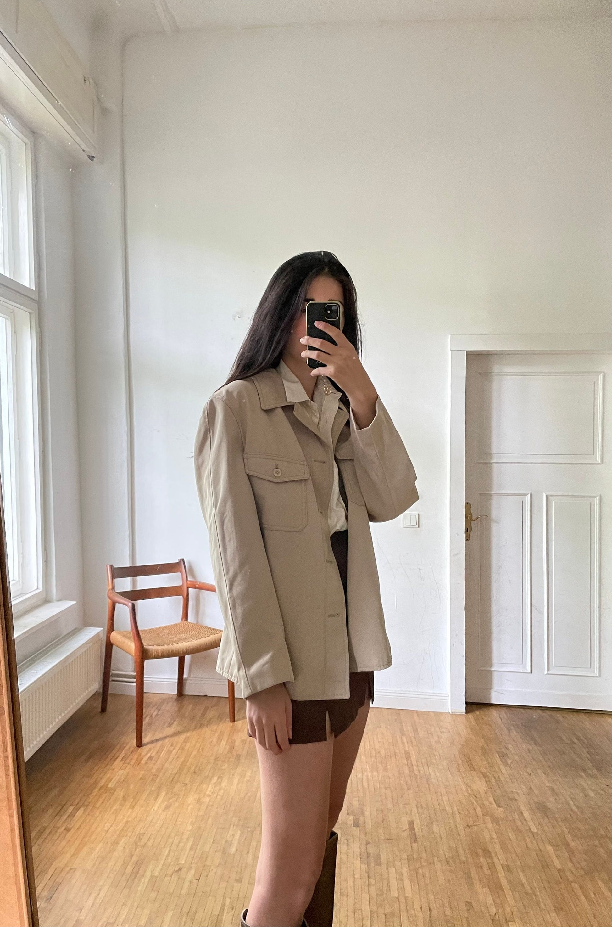 Vintage Mens Beige Jacket, Modern Cut, Lightweight Summer Blazer, Casual, Dark Academia Style, Oversized Fit, Trendy Wardrobe Essential