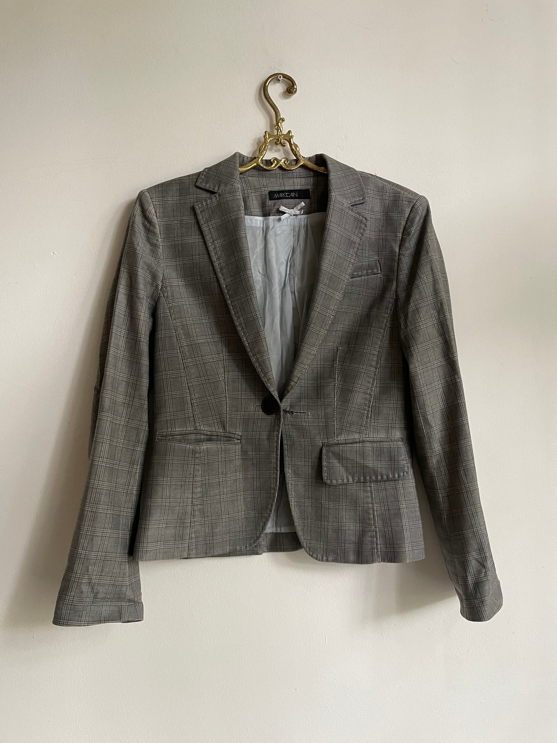 Marc Cain blazer, Grey short formal blazer jacket, Classic blazer, Summer blazer, Grey colour, Designer clothing, S