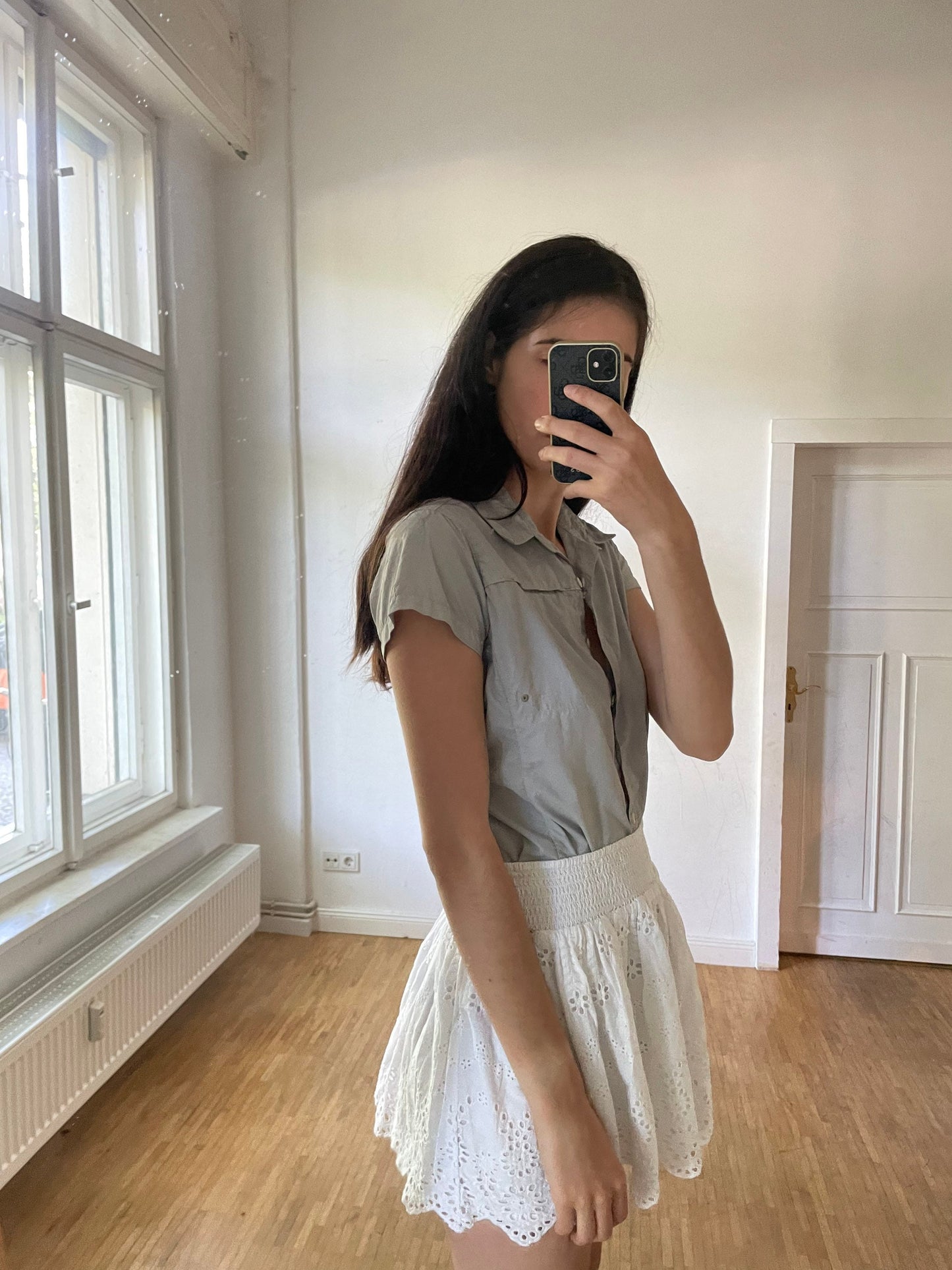 Columbia Grey Blouse Size M – Lightweight Summer Hiking Top, Active Wear Shirt, High-Quality, Versatile for Pants & Skirts