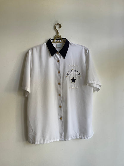 Vintage White Embroidered Blouse With Golden Buttons — additional view 7