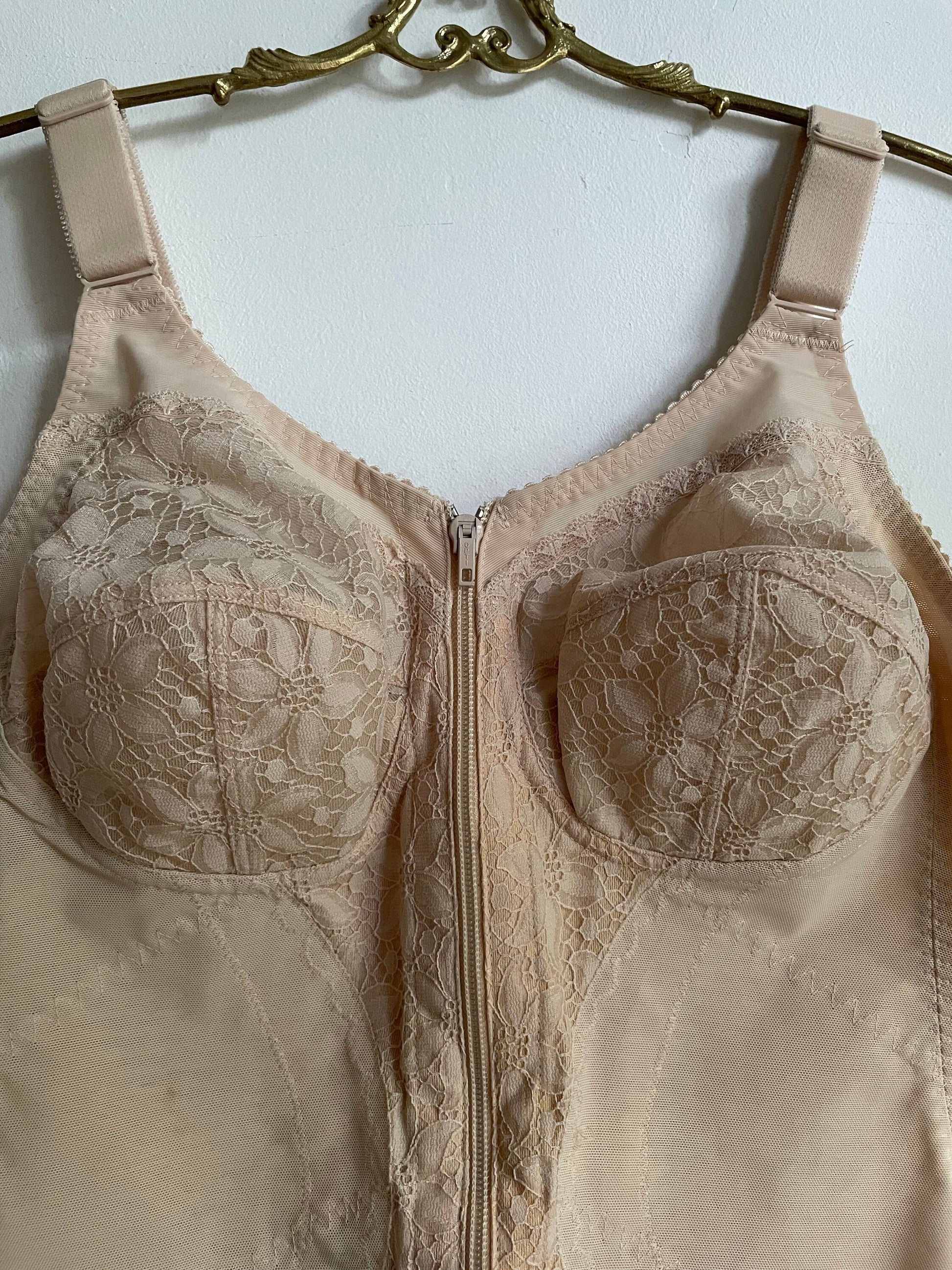 Vintage bustier bodysuit, Pinup girl lingerie, Vintage lingerie, C Cup bodysuit, Beige Lingerie