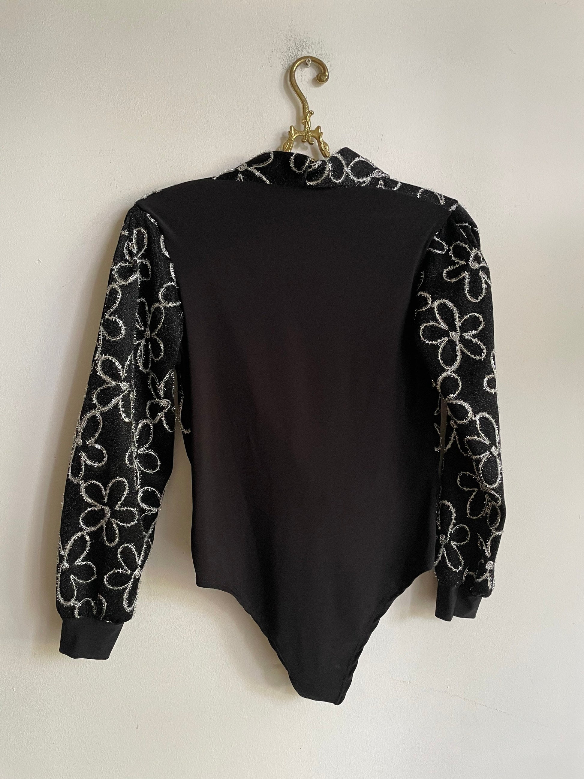 Vintage glitter floral leotard bodysuit 80s Italy disco glam black sparkle long sleeve top Paris clubwear Dua Lipa festival party XS