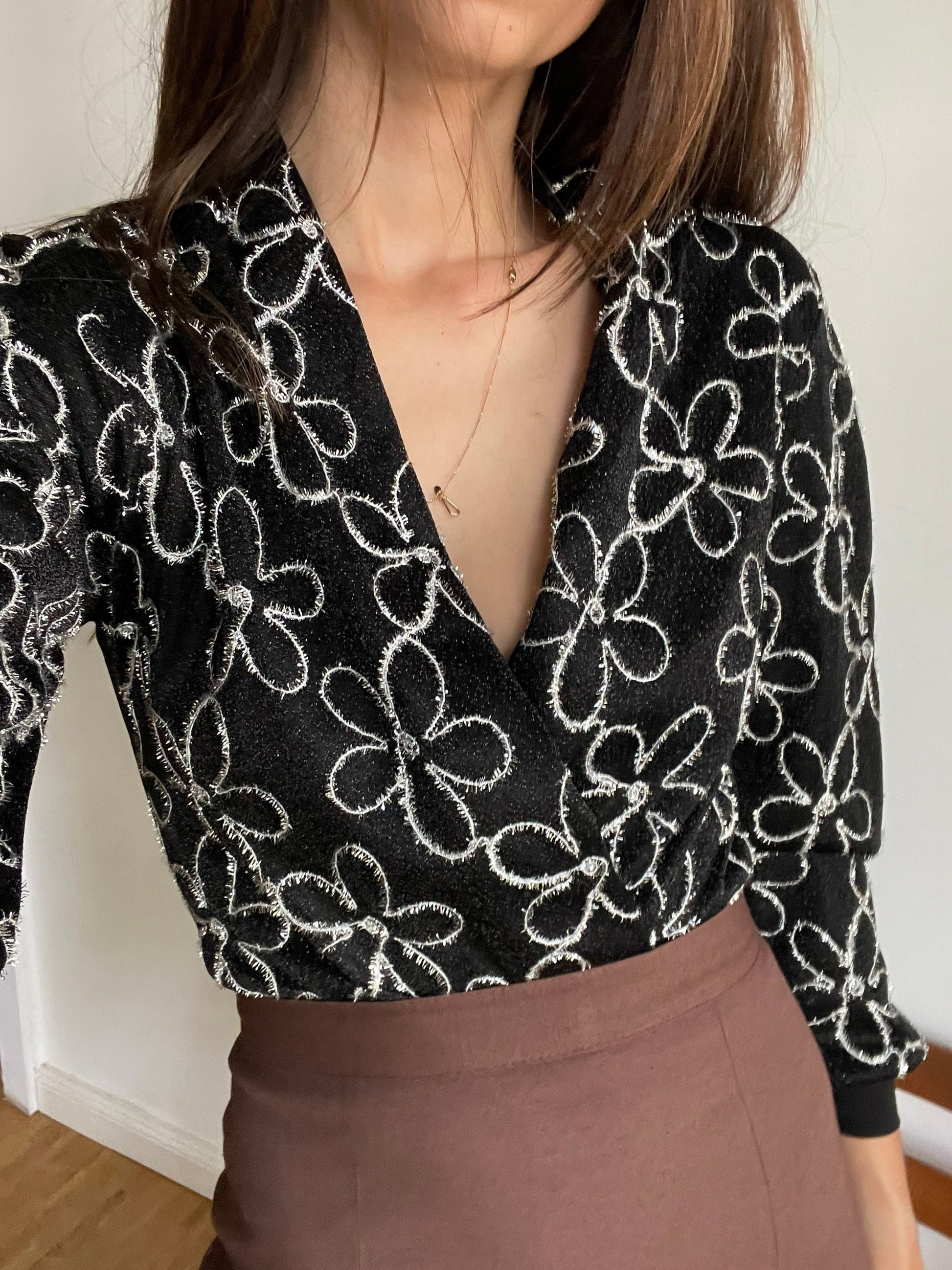 Vintage glitter floral leotard bodysuit 80s Italy disco glam black sparkle long sleeve top Paris clubwear Dua Lipa festival party XS