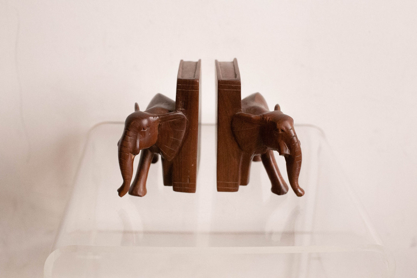 Wooden Elephant bookends, Vintage boheme home decor, Boho brown bookshelf decoration