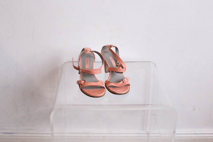 Vintage Pink Strappy ECCO Heels — fabric close-up