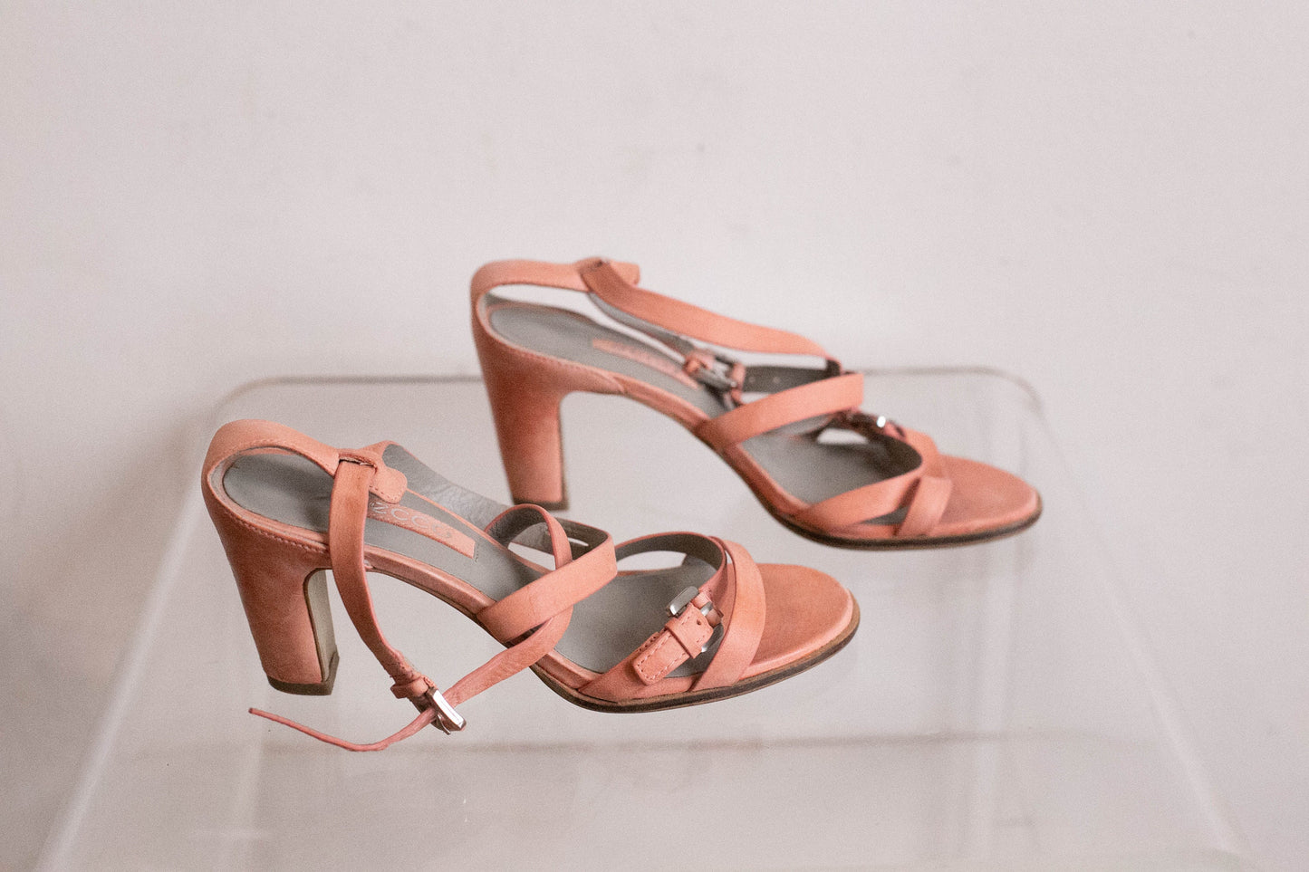 Vintage ECCO Pink Strappy Heels – Size EU 36