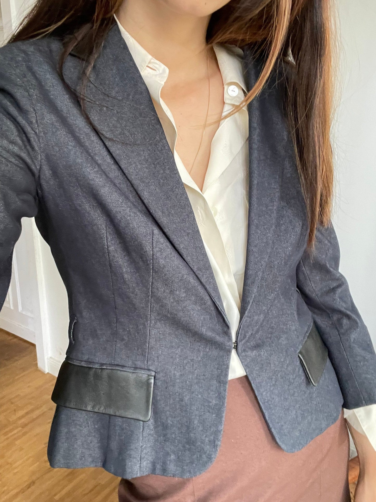 Vintage Moschino Cheap and Chic Blazer – Structured Wool Jacket with Leather Trim – Size DE 36/38