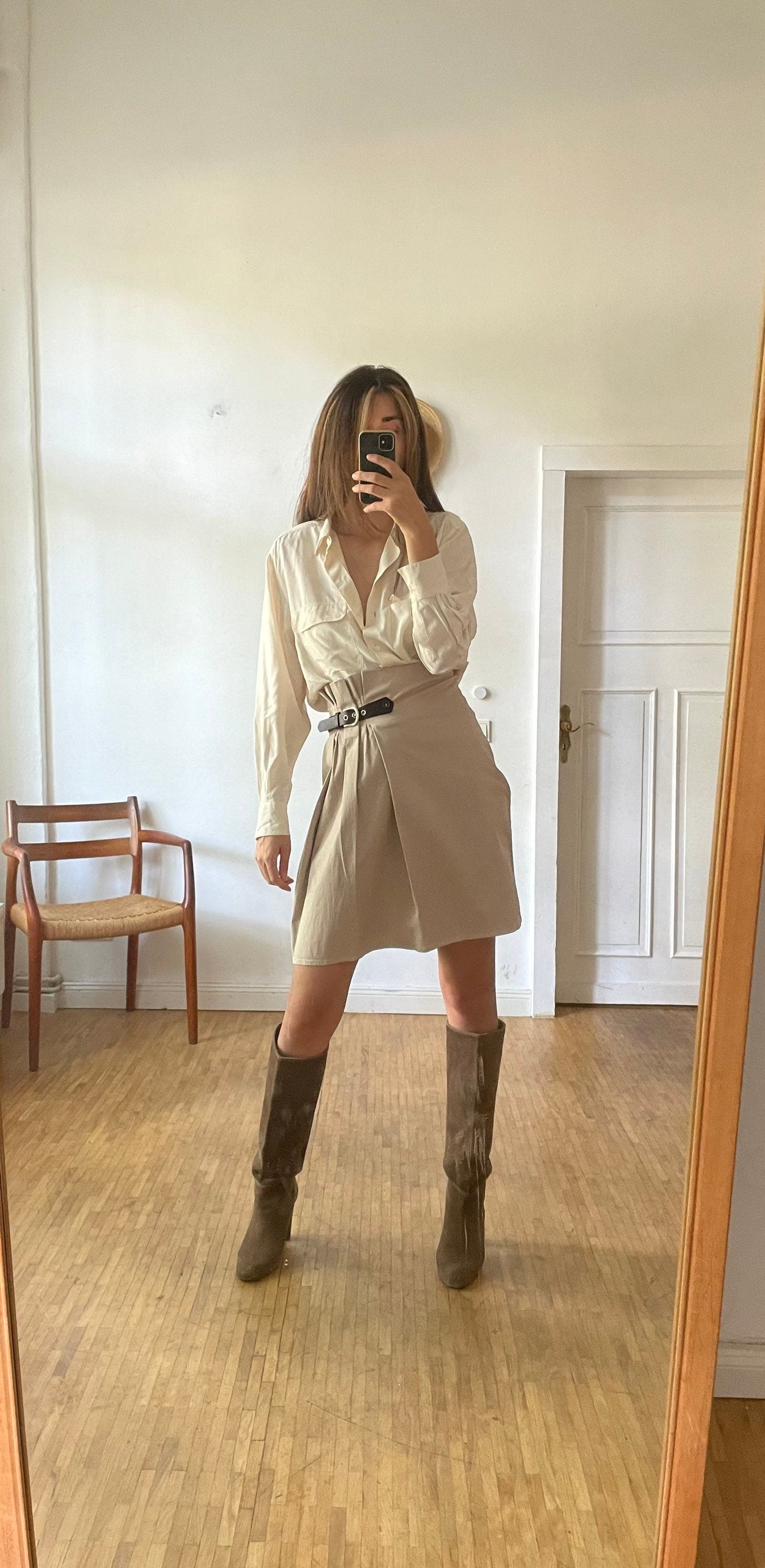 Luxury Josephine & Co hight waisted wool taupe skirt, Wool blend business skirt, Casual pleated high waist skirt, Smart taupe skirt, M