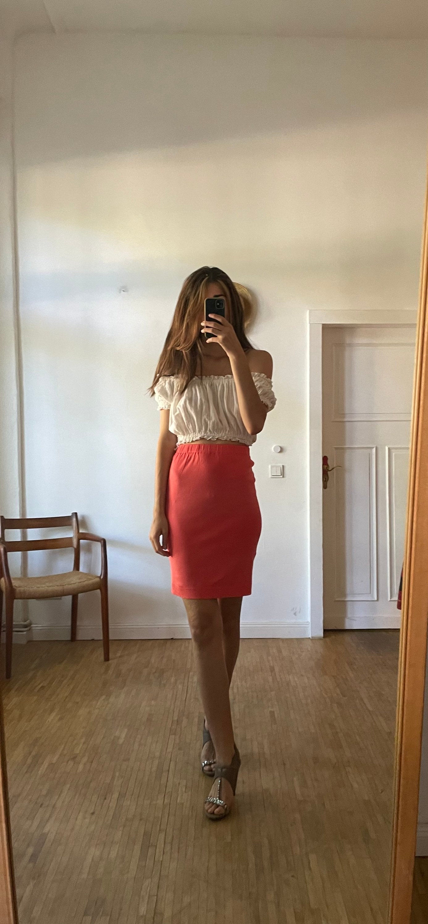 Vintage Valentino Pink high waist summer skirt, Secretary skirt, Sexy tight Pencil skirt, Retro women's fashion, Vintage branded clothing