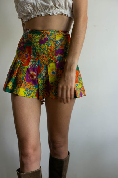 Vintage 70s Floral Pleated Mini Skort — additional view 7