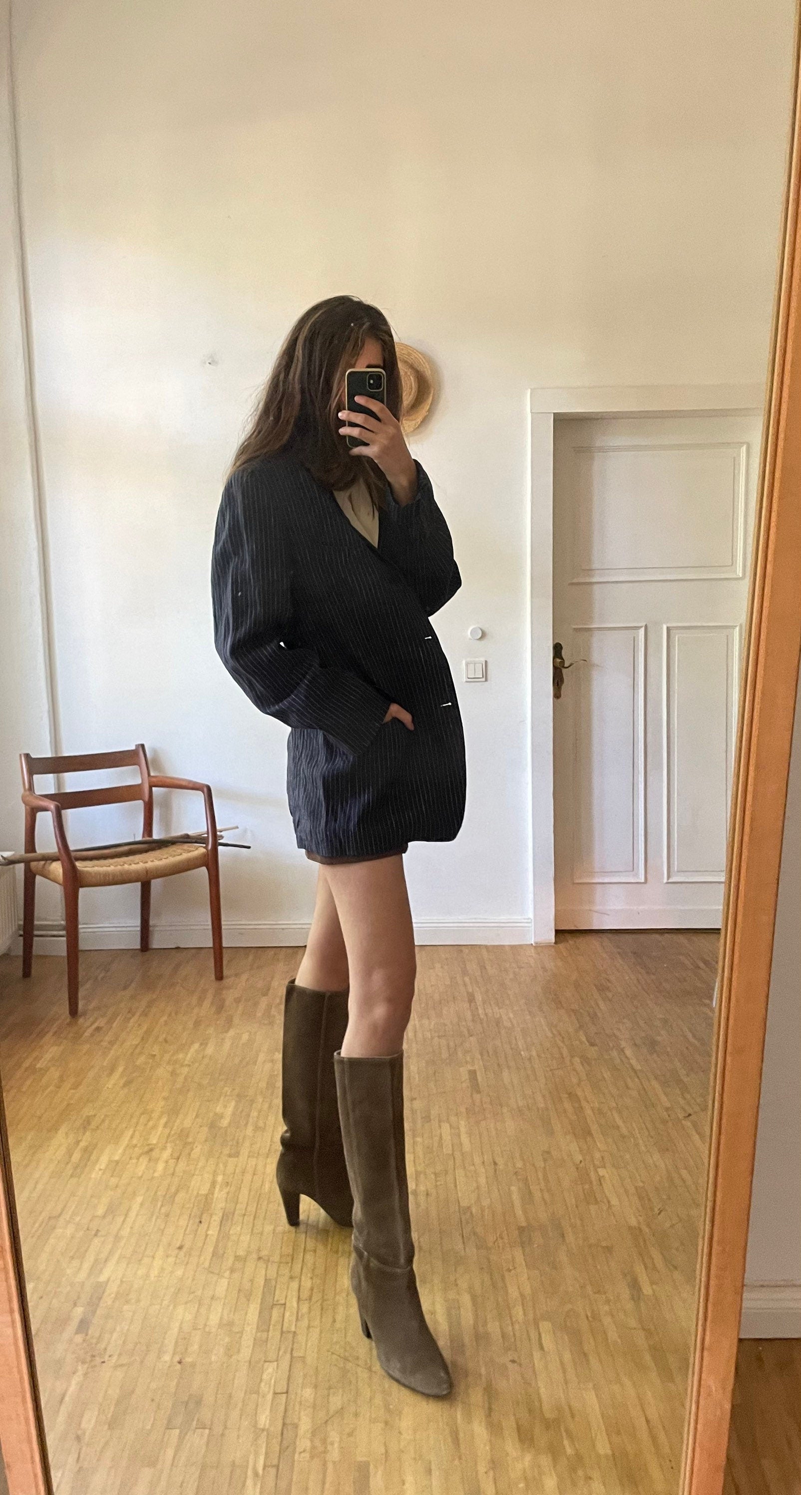 Navy blue pin stripe blazer jacket, Vintage smart jacket, Dark Academia blazer, Girlboss clothing, Emily in Paris blazer, Oversized coat